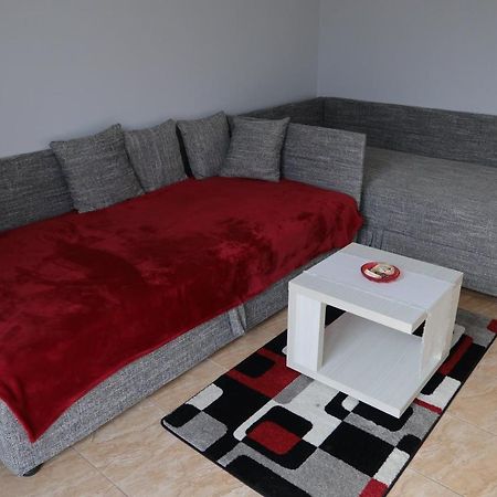 Eva Apartman Szigetvar Exterior photo